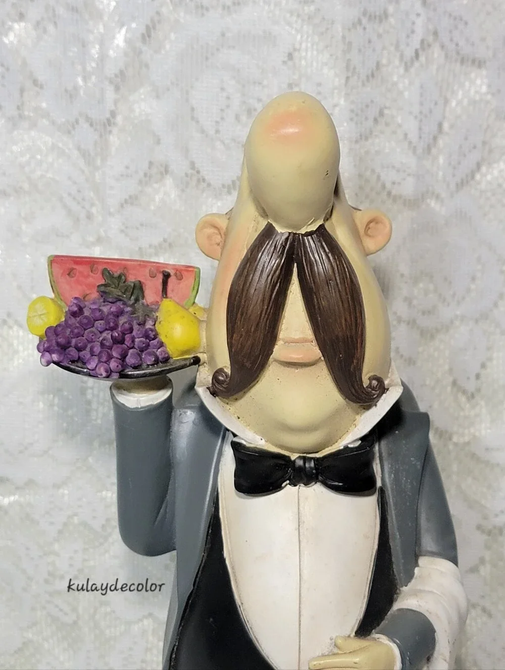 Vintage Resin Butler Figurine Long Nose Fruit Tray Statue 16” Tall Kitchen Decor - Picture 6 of 16
